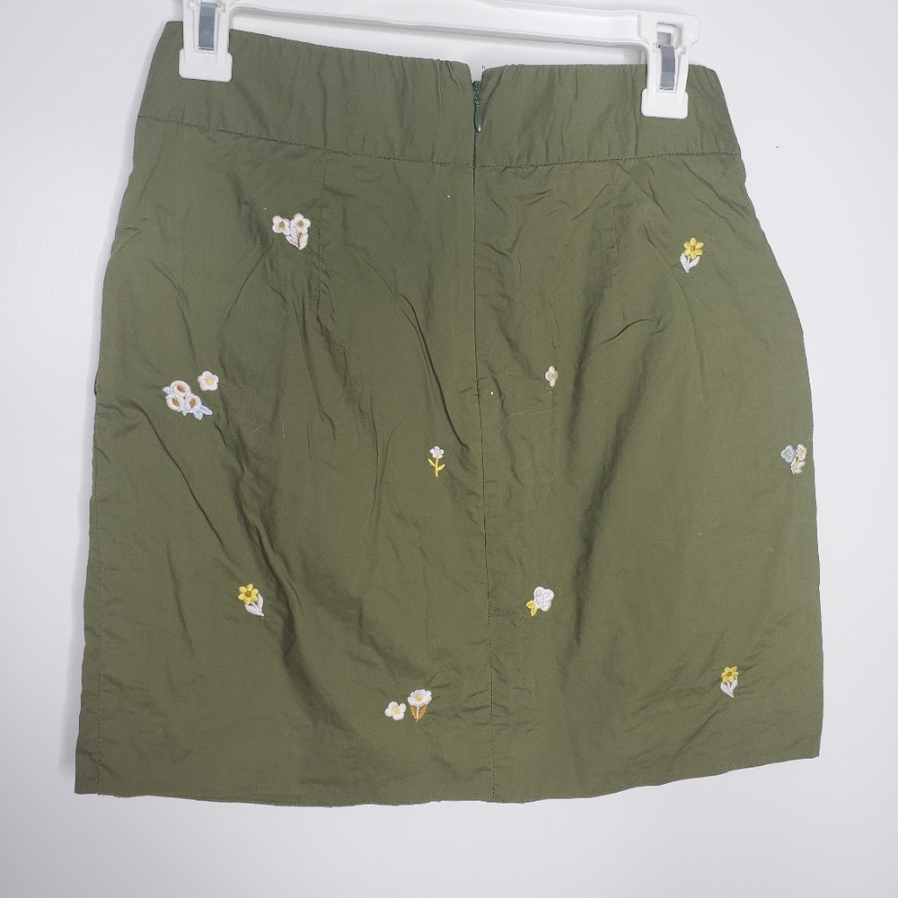J Crew - Floral Cotton Skirt size 4 - Picture 5 of 7